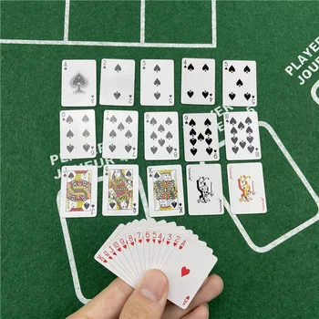 Mini 40X28mm Carti de Joc Drăguț MINI Miniatură Jocuri Poker Hârtie Miniatură Pentru Păpuși Accesoriu de Decor Acasă de Înaltă Calitate